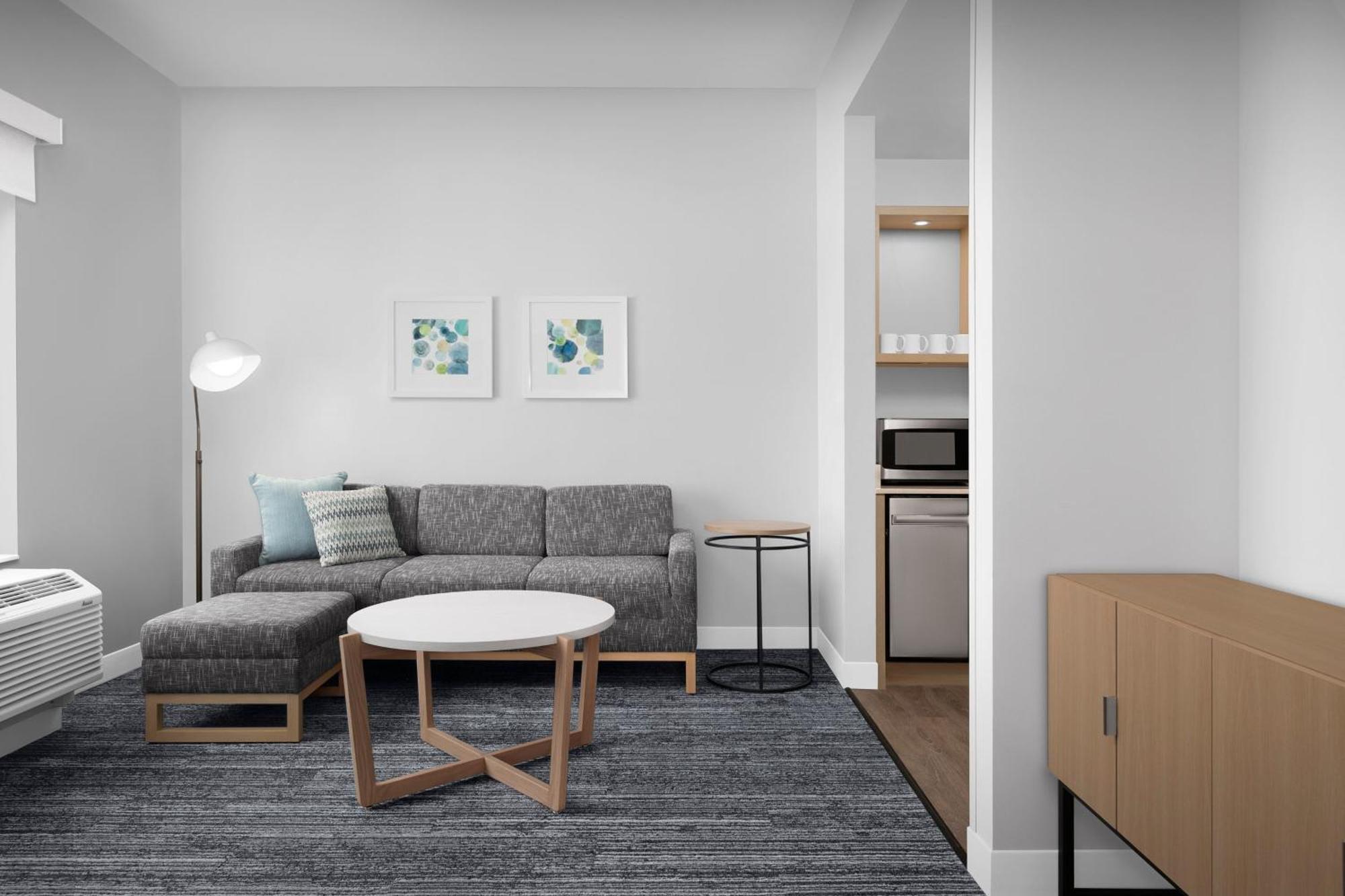 Towneplace Suites Jacksonville Airport エクステリア 写真
